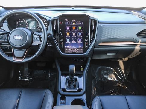 Used 2025 Subaru Forester Sport image 12