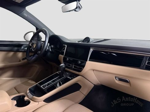Used 2022 Porsche Macan S AWD/4WD image 37