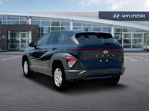 New 2026 Hyundai Kona SE image 5