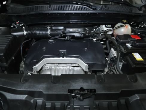 Used 2020 Chevrolet Blazer LT FWD image 34
