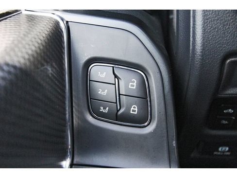 Used 2025 Ford F150 Raptor AWD/4WD image 19