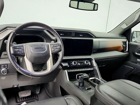 Used 2023 GMC Sierra 1500 Denali AWD/4WD image 11
