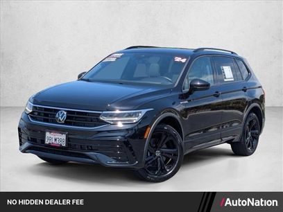 Used 2024 Volkswagen Tiguan SE R-Line