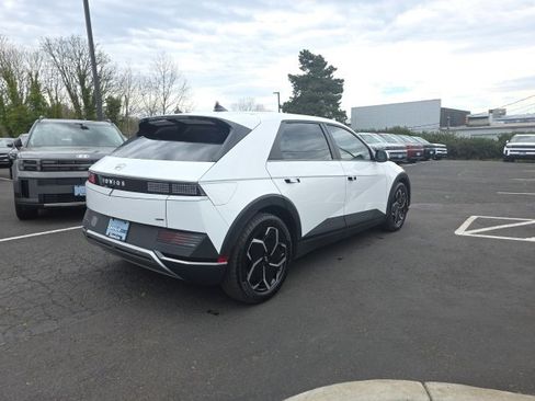 Used 2023 Hyundai Ioniq 5 SEL image 5