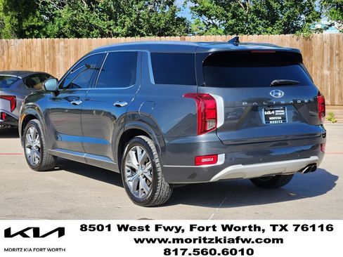 Used 2022 Hyundai Palisade Limited w/ Cargo Package FWD image 6