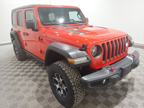 Used 2022 Jeep Wrangler Unlimited Rubicon w/ LED Lighting Group AWD/4WD image 4