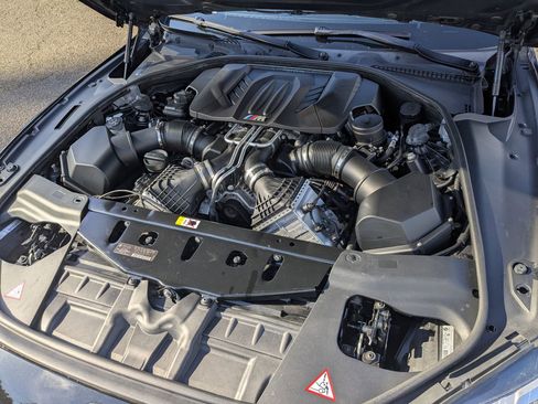 Used 2013 BMW M6 Convertible image 31