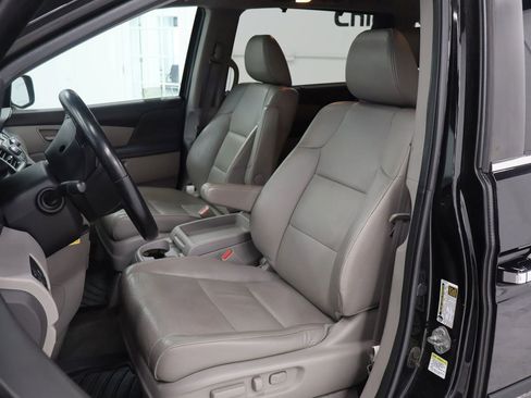 Used 2011 Honda Odyssey EX-L image 12