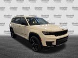 Used 2023 Jeep Grand Cherokee L Laredo image 3