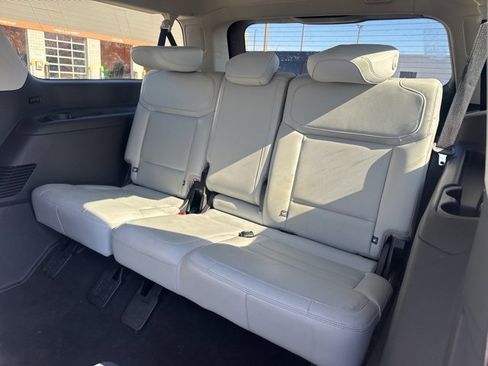 Used 2025 Ford Expedition Max Platinum w/ Driver's Package image 11