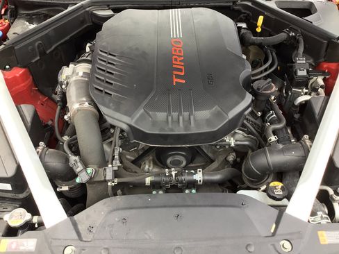 Used 2018 Kia Stinger GT2 image 7