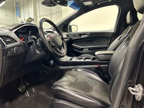 Used 2019 Ford Edge ST w/ Equipment Group 401A AWD/4WD image 10