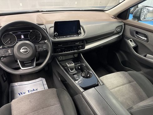 Used 2023 Nissan Rogue SV image 20