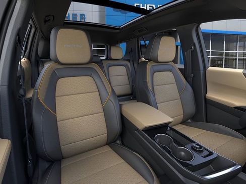 New 2026 Chevrolet Equinox ACTIV w/ Convenience Package III image 16