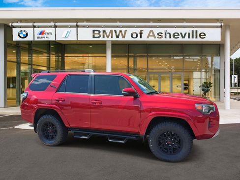 Used 2024 Toyota 4Runner TRD Off-Road Premium w/ Moonroof Package AWD/4WD image 1