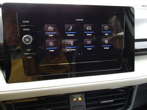 New 2026 Volkswagen Taos S AWD/4WD image 21
