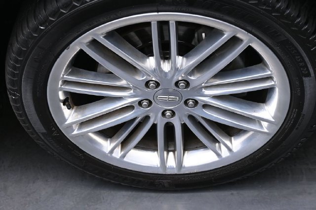 Used 2019 Lincoln MKT AWD image 38