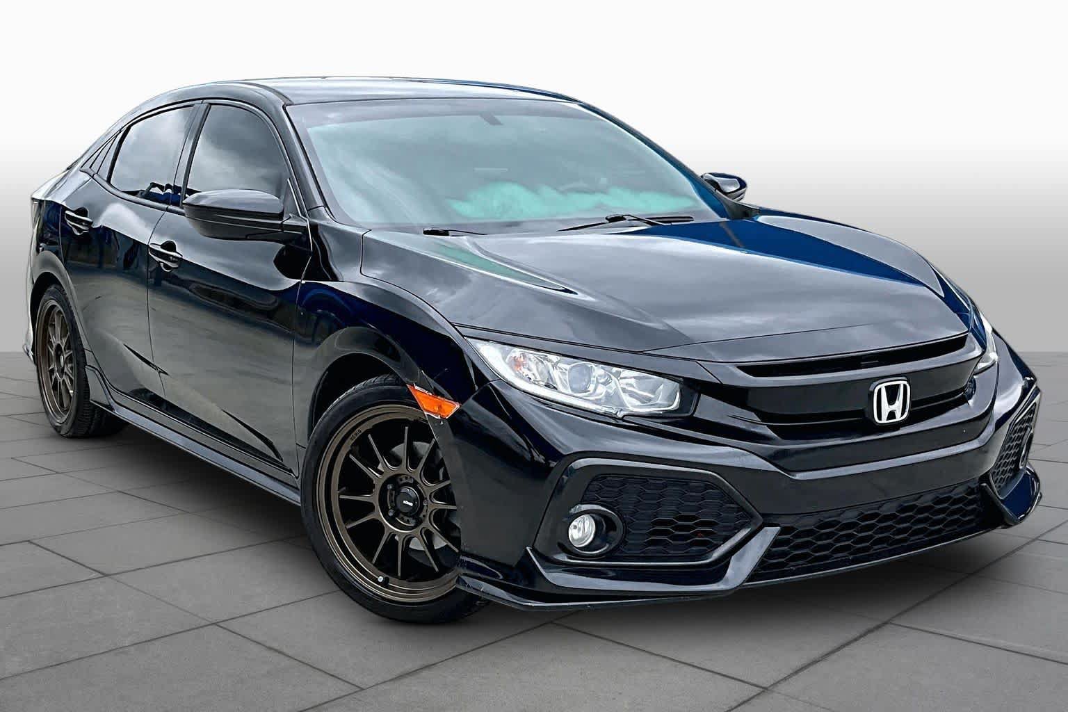 Used 2018 Honda Civic Sport image 3