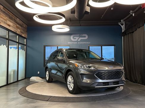 Used 2020 Ford Escape SE AWD/4WD image 1