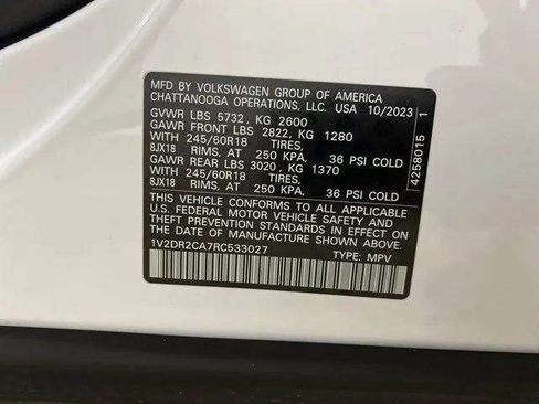 Used 2024 Volkswagen Atlas SE FWD image 11