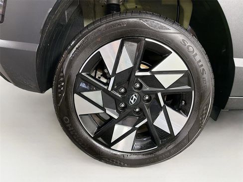 Used 2024 Hyundai Kona SEL AWD/4WD image 32