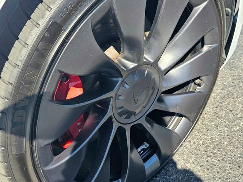 Used 2023 Tesla Model 3 Performance AWD/4WD image 8