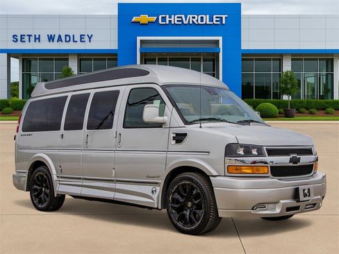 New 2025 Chevrolet Express 2500 w/ Driver Convenience Package image 1