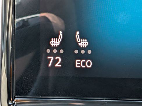 Used 2023 Volkswagen ID.4 Pro S Plus RWD image 33