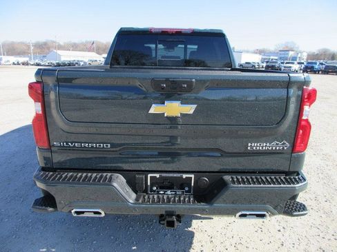 New 2026 Chevrolet Silverado 1500 High Country image 6