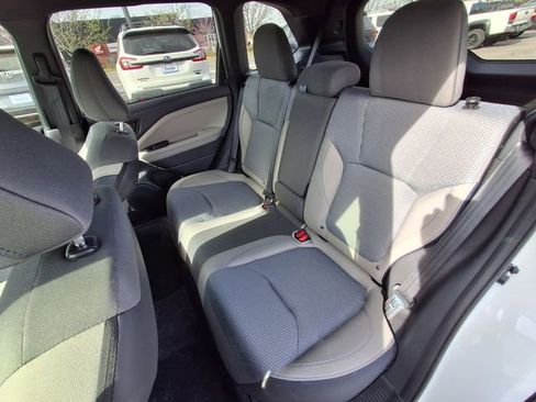 Used 2025 Subaru Forester Premium w/ Convenience Package #2 image 15