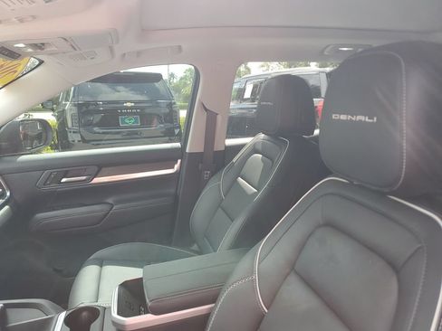 Certified 2026 GMC Terrain Denali AWD/4WD image 21