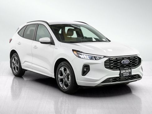 Used 2023 Ford Escape ST-Line Select w/ Tech Pack #1 AWD/4WD image 7