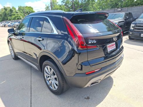 Used 2023 Cadillac XT4 Premium Luxury FWD image 4