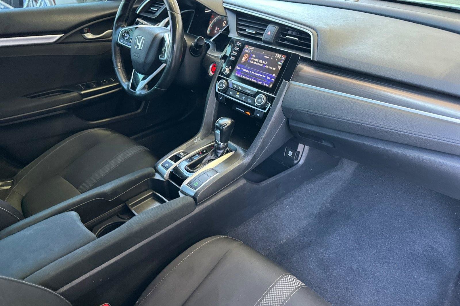 Used 2020 Honda Civic EX image 14