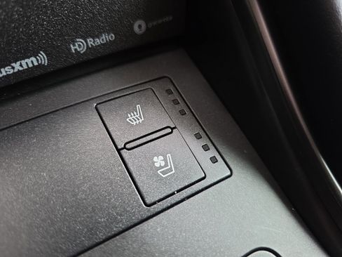 Used 2021 Lexus IS 300 w/ Comfort Package image 23