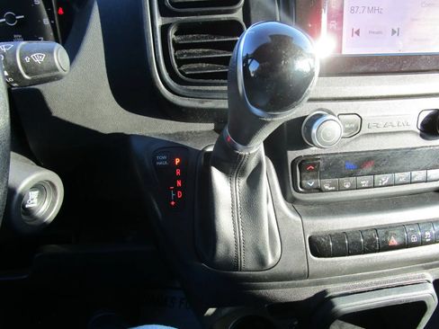 Used 2023 RAM ProMaster 2500 FWD image 18