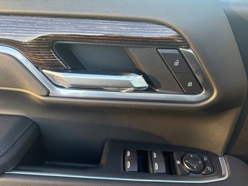 New 2026 GMC Sierra 1500 Elevation w/ Elevation Premium Package image 9