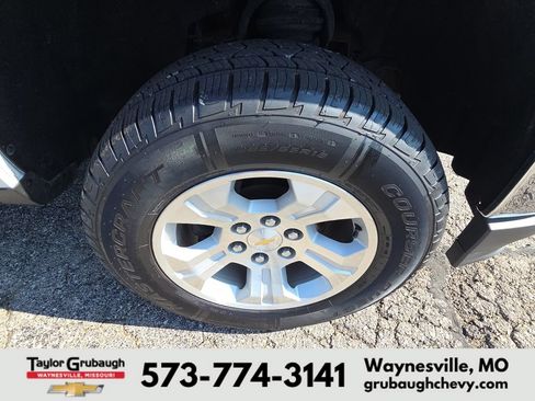 Used 2018 Chevrolet Silverado 1500 LT w/ All Star Edition AWD/4WD image 11