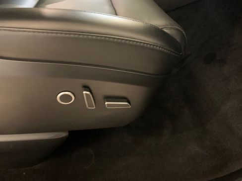 Used 2023 Tesla Model X AWD/4WD image 61