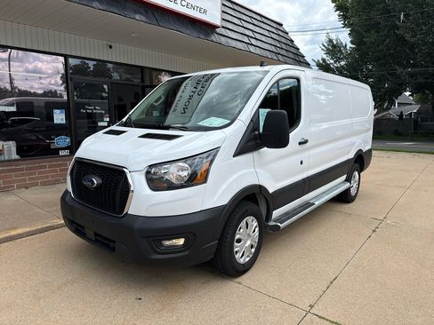 Used 2025 Ford Transit 250 Low Roof w/ Exterior Upgrade Package RWD image 2