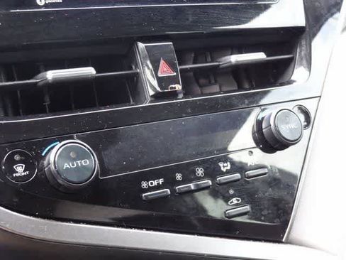 Used 2023 Toyota Camry LE image 17