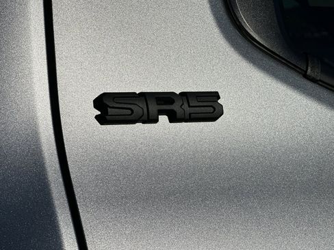 New 2025 Toyota Tacoma SR5 image 7