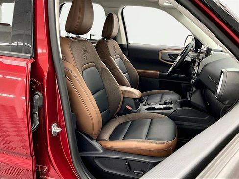 Used 2025 Ford Bronco Sport Outer Banks w/ Outer Banks Tech Package+ image 7