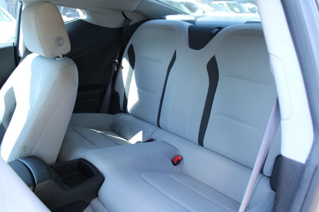 Used 2016 Chevrolet Camaro LT RWD image 29