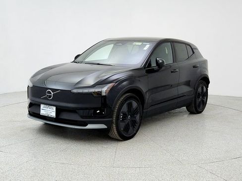 New 2026 Volvo EX30 Cross Country Ultra image 1