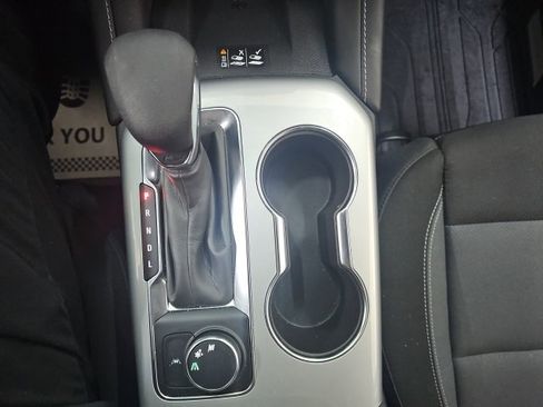 Used 2024 Chevrolet Blazer LT w/ Convenience Package image 24