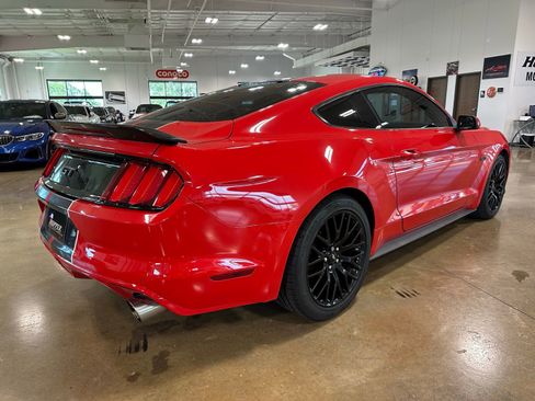 Used 2017 Ford Mustang GT w/ GT Performance Package image 8
