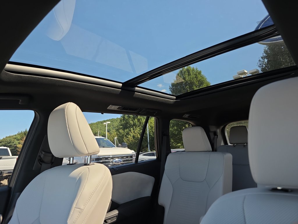 Used 2024 Lexus TX 350 AWD w/ Captains Chair Package image 30