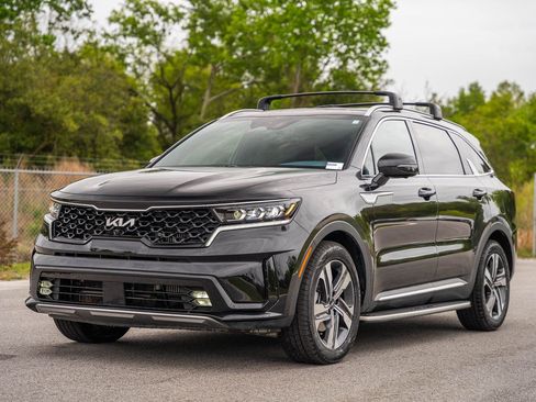 Used 2023 Kia Sorento SX Prestige image 3