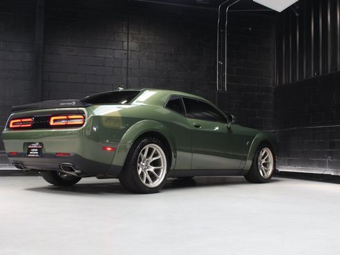Used 2023 Dodge Challenger R/T Scat Pack RWD image 90